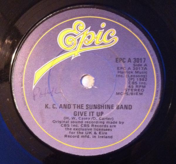 KC & The Sunshine Band - Give It Up