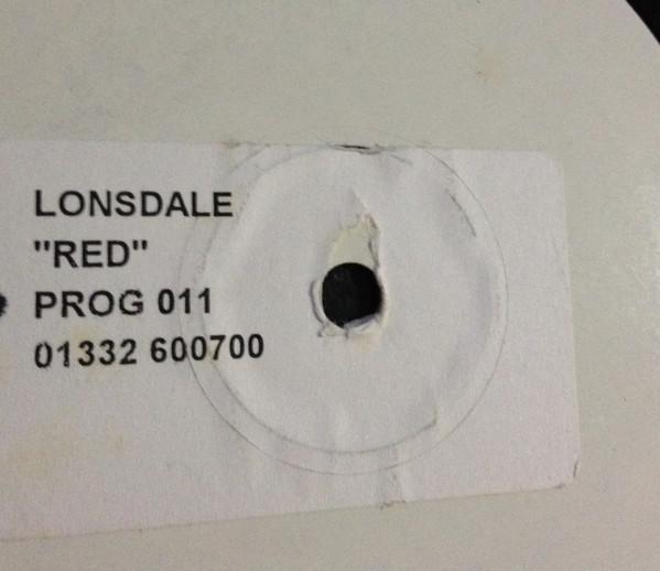 Lonsdale  - Red